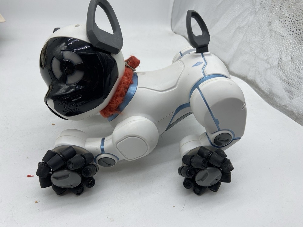 WowWee CHiP Robot Toy Dog - Model 0805 - Untested