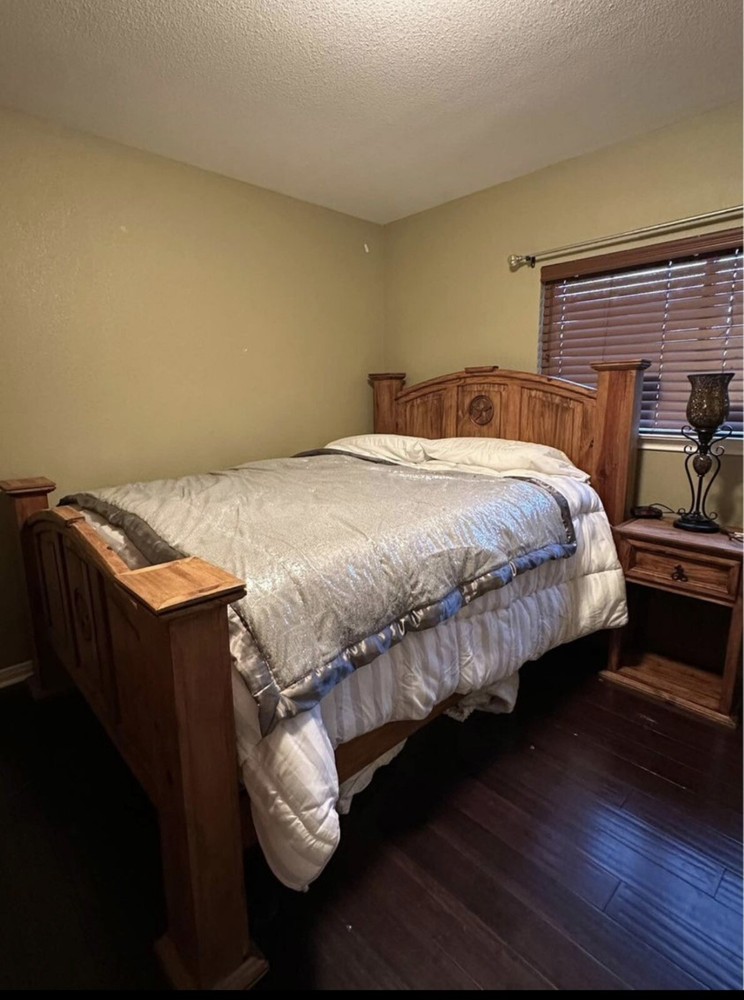 rustic bedroom furniture