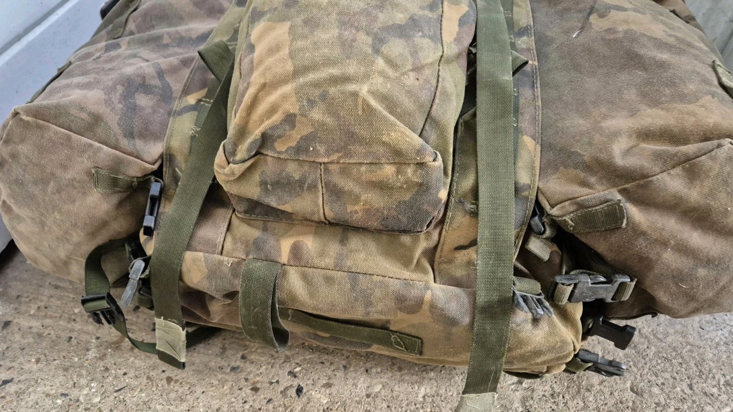 GENUINE BRITISH ARMY BERGEN RUCKSACK DPM LONG BACK 120L SIDE POUCHES +YOKE 1995