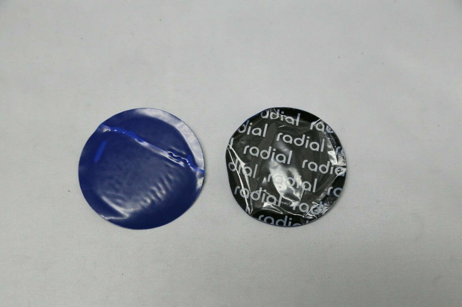 100 PCS MEDIUM SIZE (2-1/4") ROUND RADIAL REPAIR TIRE PATCHES WITH HIGH QUALITY