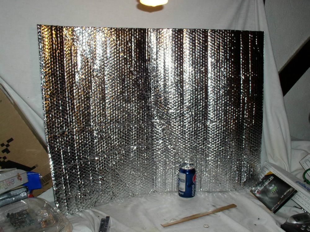 SILVER PLASTIC FOIL BUBBLE PACK REFLECTIVE WINDOW WINDSHIELD REFLECTOR BAG POUCH