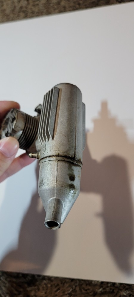 Model airplane engine OS Max FP 40 w/muffler