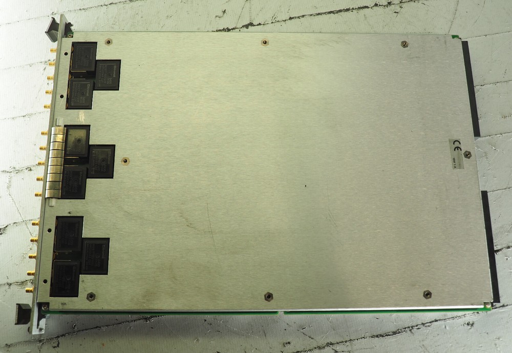 HP 75000 Series C E1472A C-Size VXI 50 Ohm RF Multiplexer Module