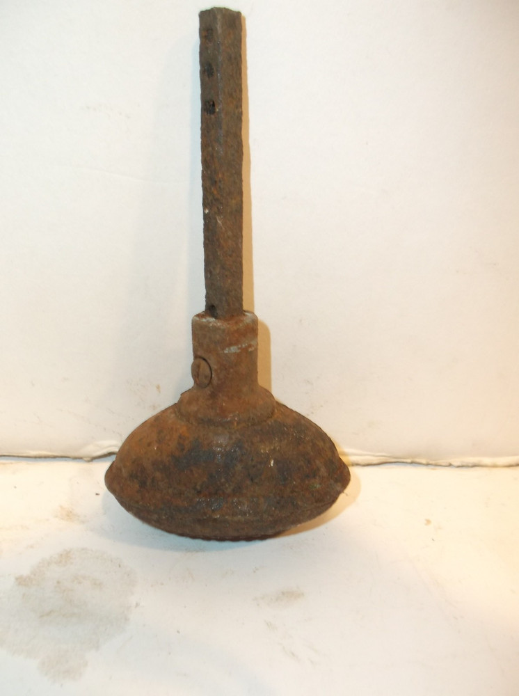 3 OVAL METAL DOOR KNOBS w/2 spindles Restoration Projects Possibly (Copper?)