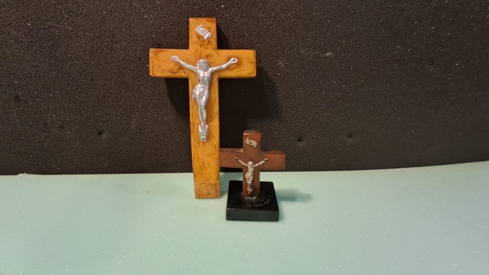 bakelite catalin cross