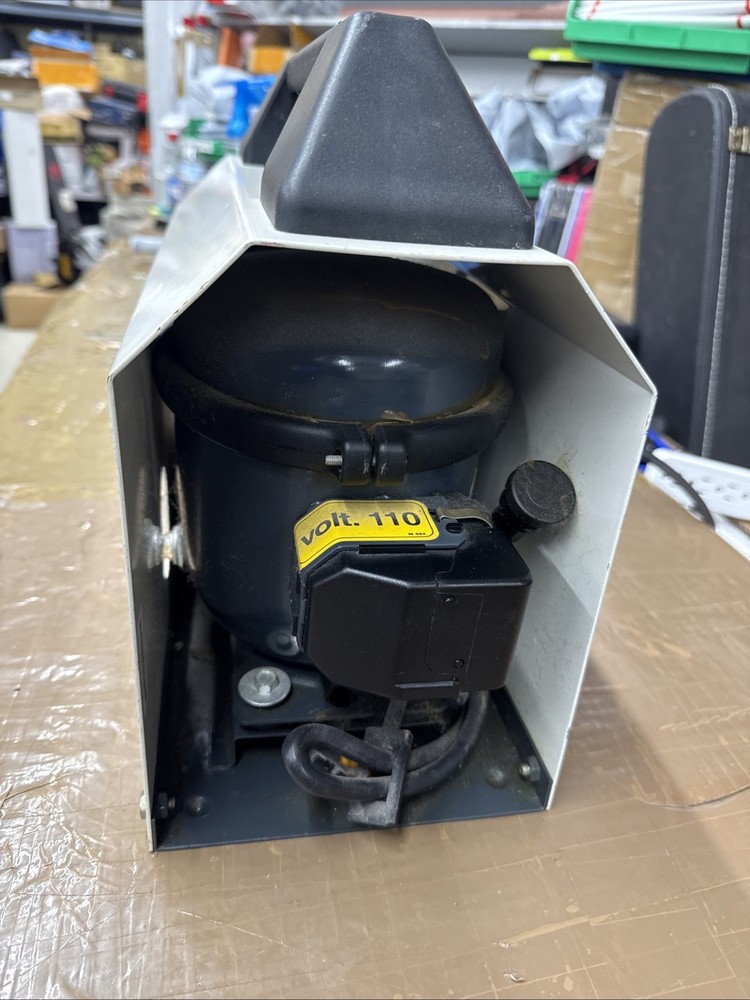 Super Silent 20A Airbrush Compressor TESTED WORKING