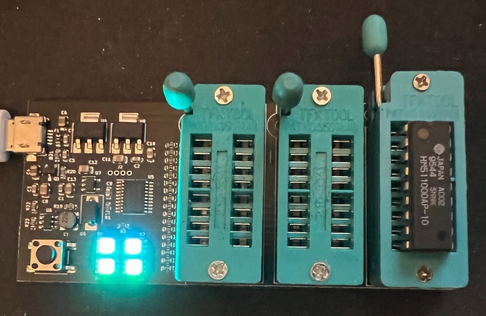 Dynamic RAM (DRAM) Tester for Retro Computers (4Kbit to 1Mbit).