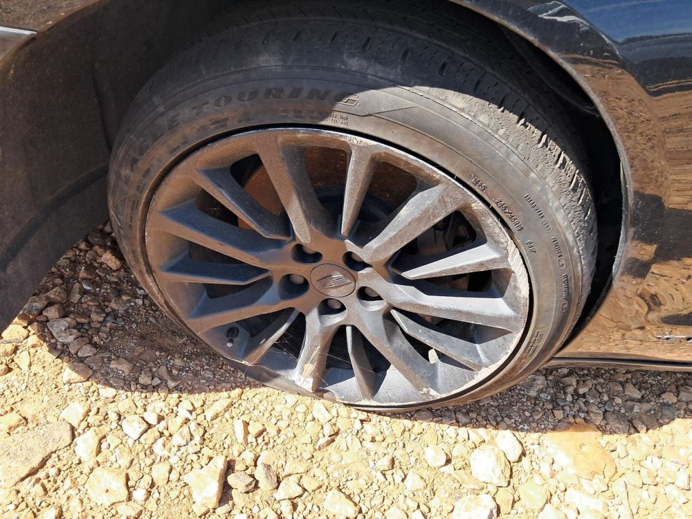 CT6 2017 Glove Box 4809727