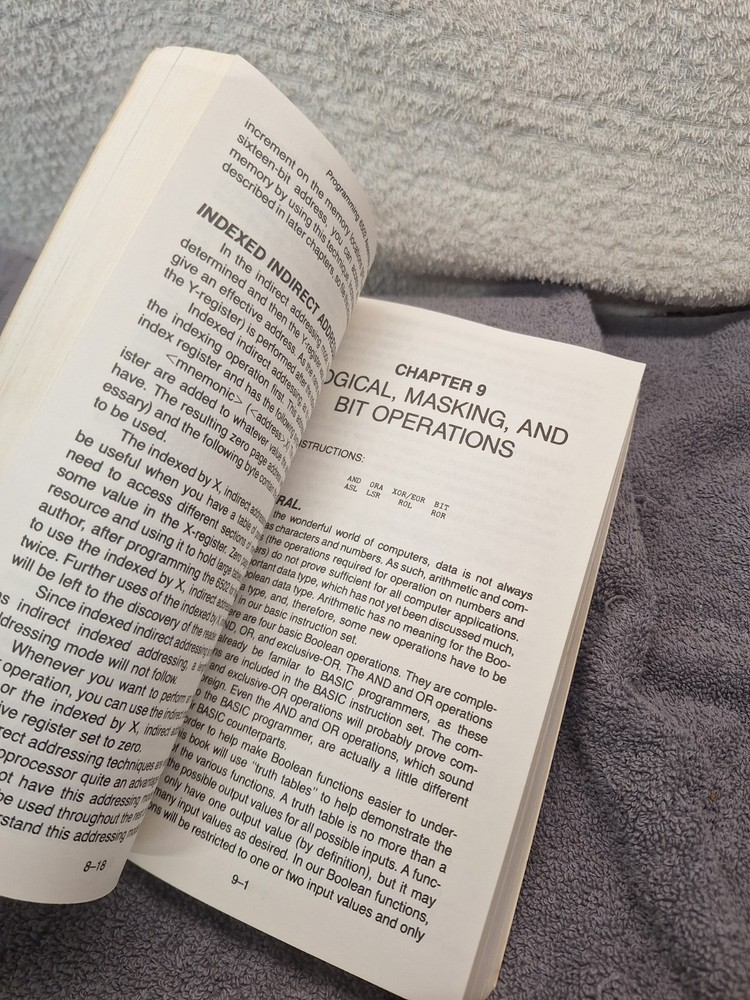 Using 6502 Assembly Language How Anyone Can Program The Apple II Vol 1 Hyde