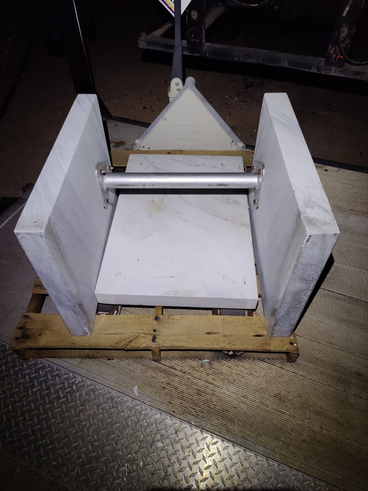 35"' x 24" Granite Surface Plate Vibration Isolation Table