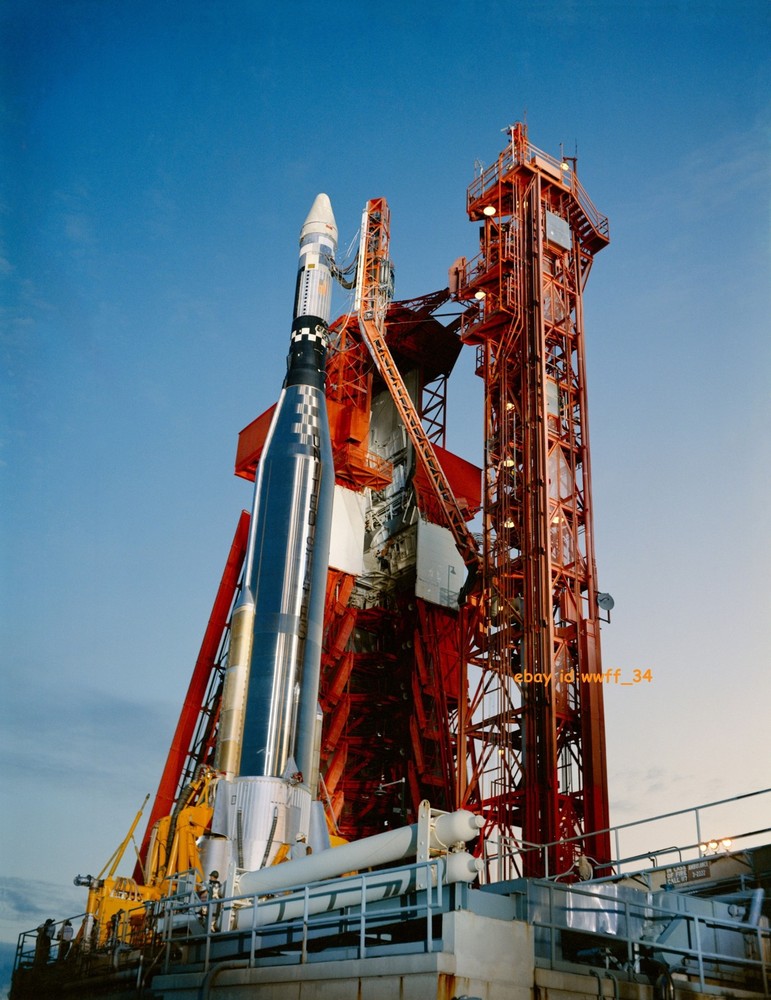 1/72/48 Gemini Spacecraft - Agena Finished Static Model 3D Printed
