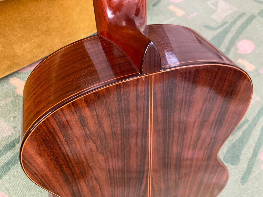 Masaru Kono (Kohno) 1965 No. 3D custom classical guitar – solid woods, Kolb