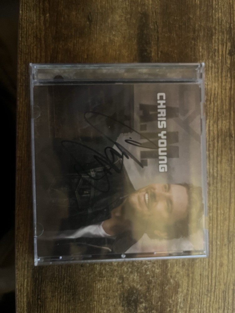 CHRIS YOUNG A.M. Ltd Ed RARE Hand Signed CD Booklet