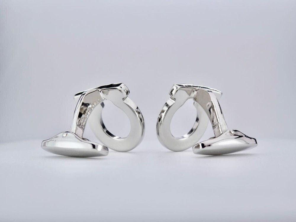Salvatore Ferragamo Gancini Cufflinks 7-7-488