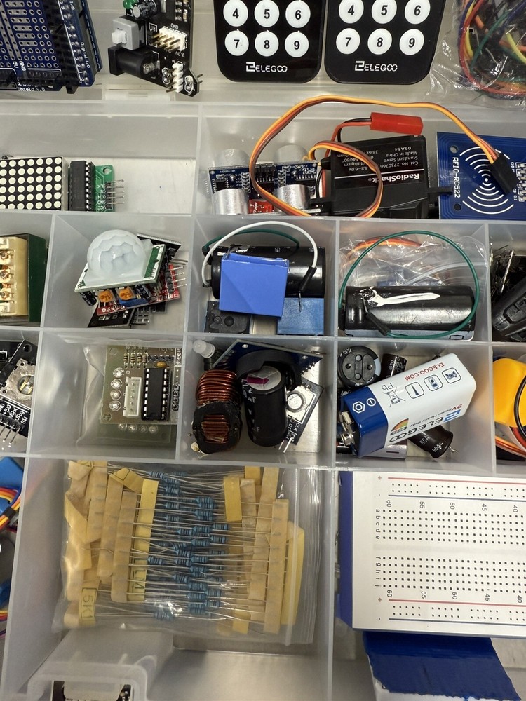 Solid State Electronics Project Kit See Photos Mostly New Never Used Open Box