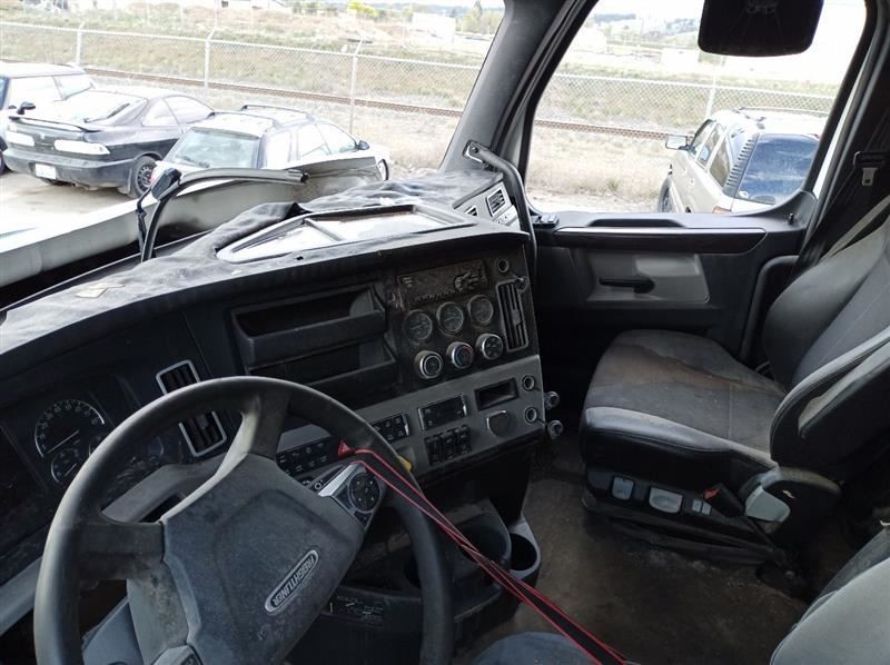 2019 Cascadia Right Passenger Front Window Regulator, Power (10597052