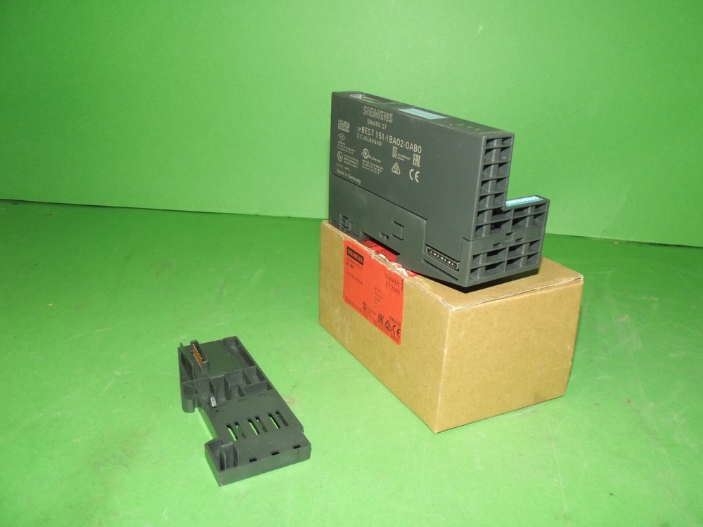 SIEMENS SIMATIC ET 200S 6ES7 151-1BA02-0AB0 Interface Module