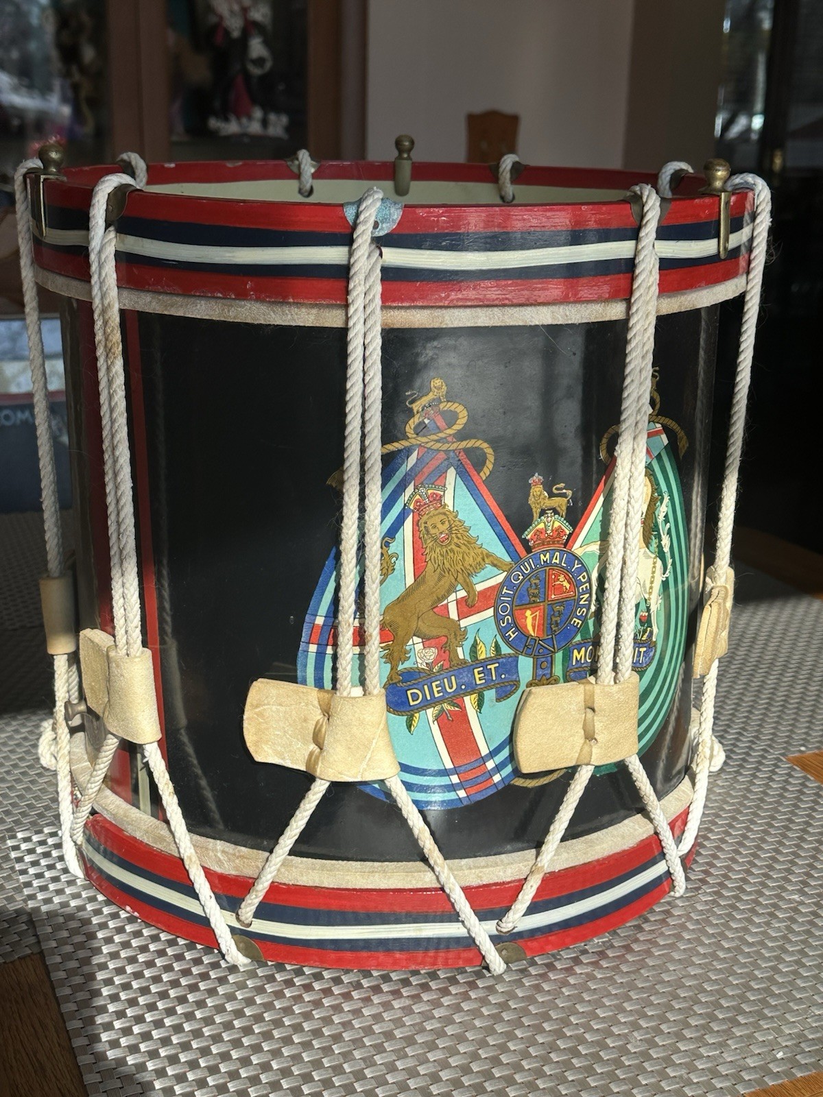 WWII Royal Air Force "Dieu Et Mon Droit" Red White & Blue War Side Drum