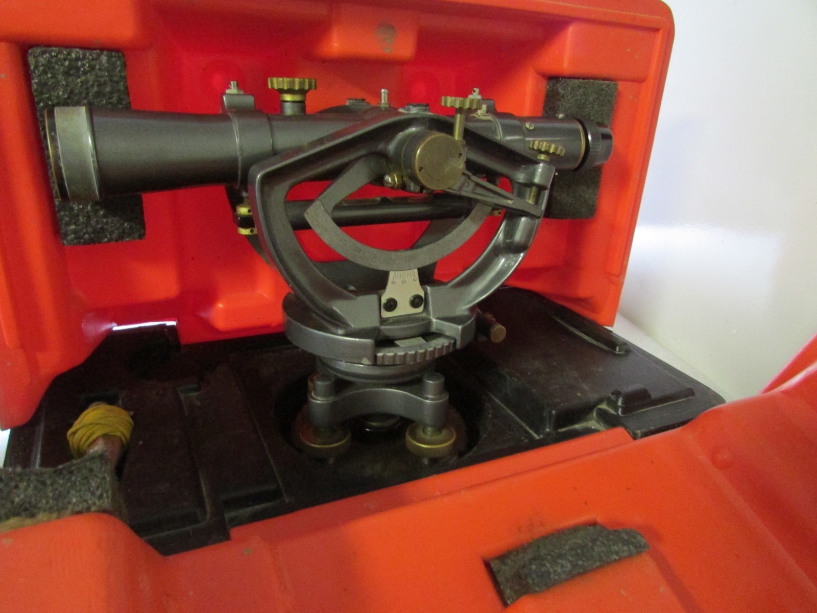 David White Instruments Transit Universal 8300 Realist