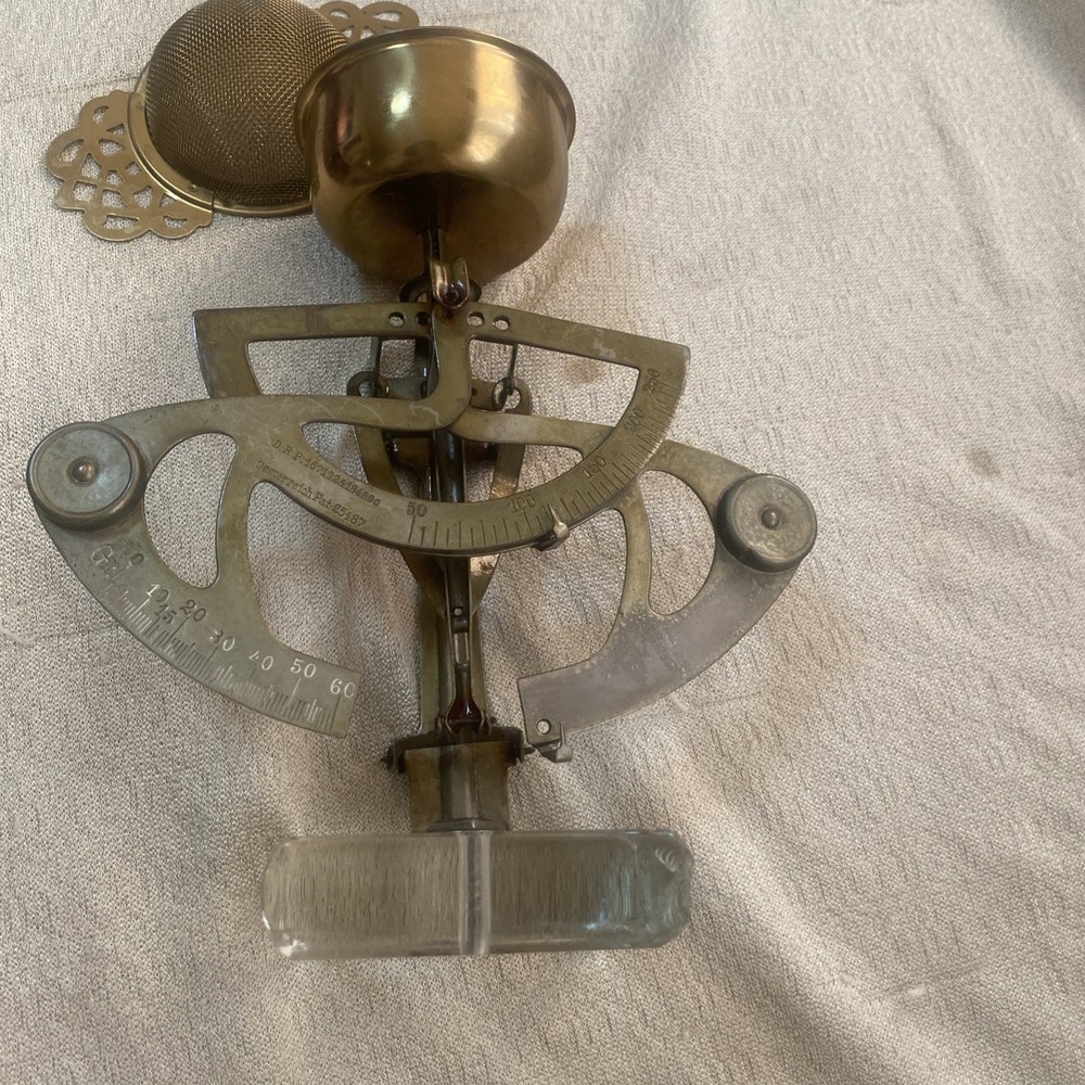 Antique postal scale - 7" tall