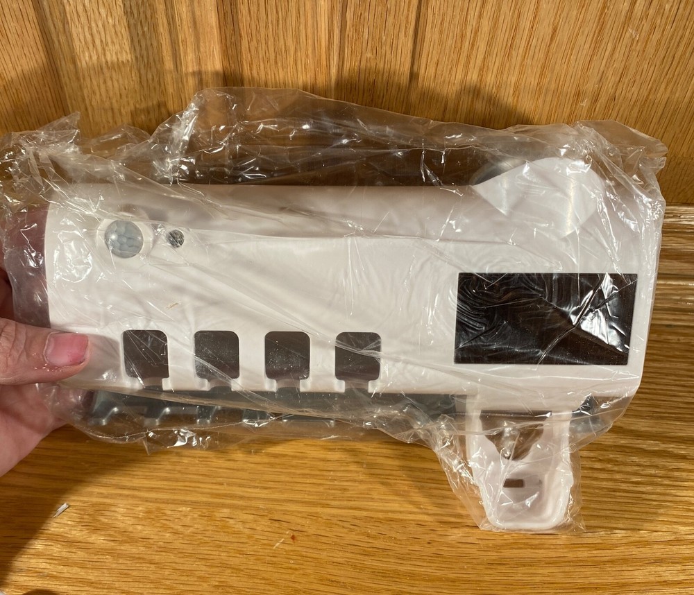 New Multi Function Toothbrush Sterilizer 4 Toothbrush Holder White Wall Holder