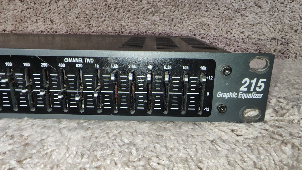 DBX 215 Graphic Equalizer Dual 15 Band.**Tested Working**