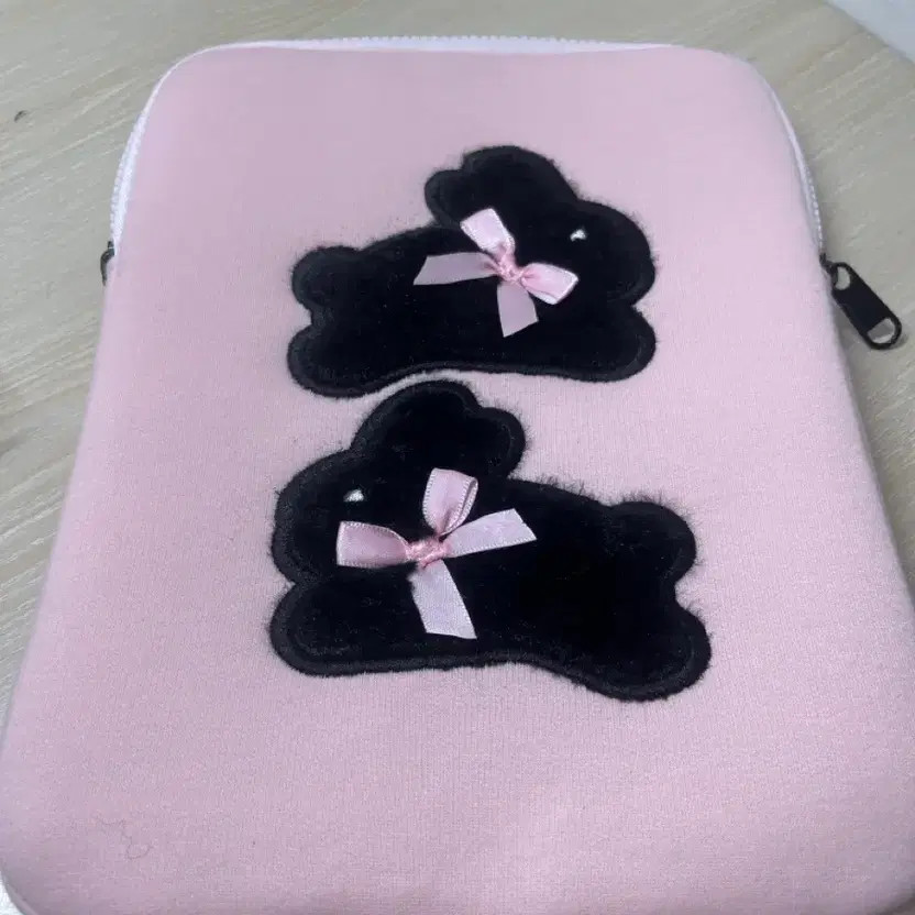 Apple iPad 11-inch Pouch Cute Soft Shockproof Accessory
