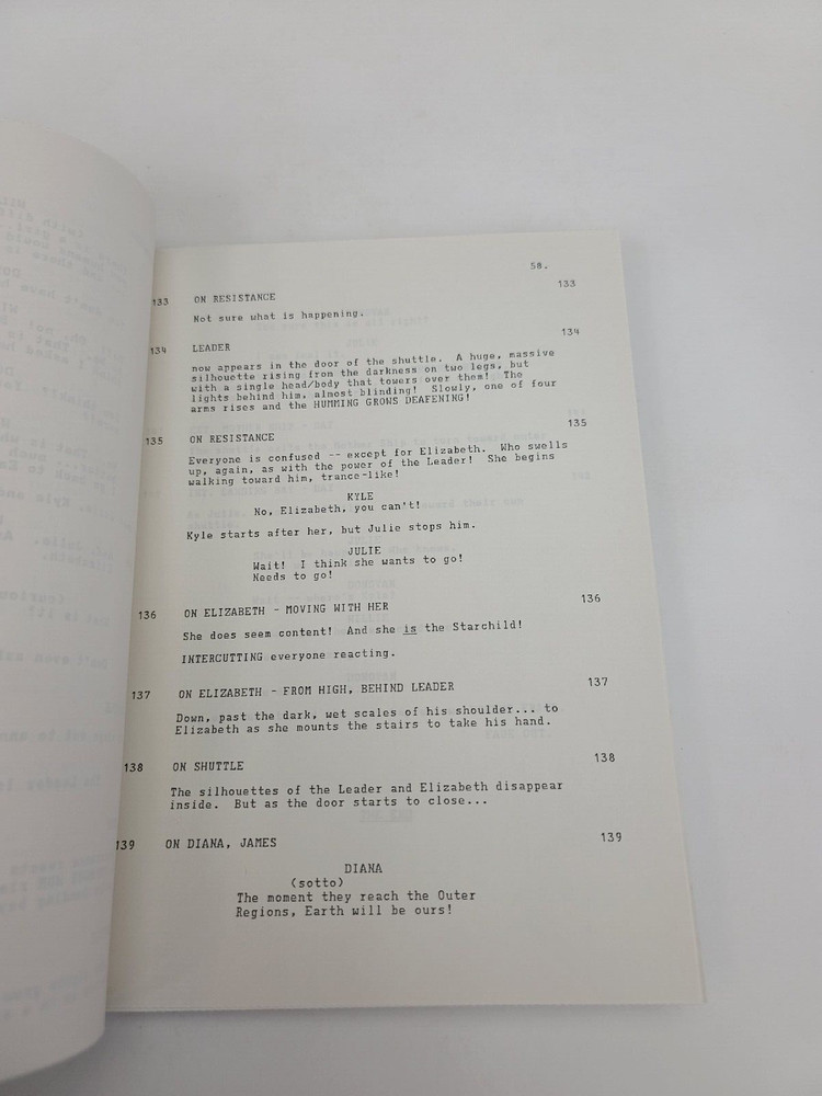 V / David Abramowitz 1985 TV Script, Series Finale episode "The Return"