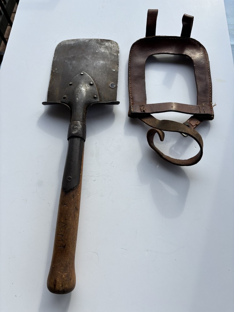 Entrenching tool, 1935 SA markings, German variation