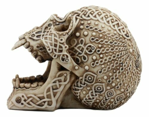 Ebros Celtic Knotwork Bloodlust Vampire Skull Ashtray Statue 7.5"L
