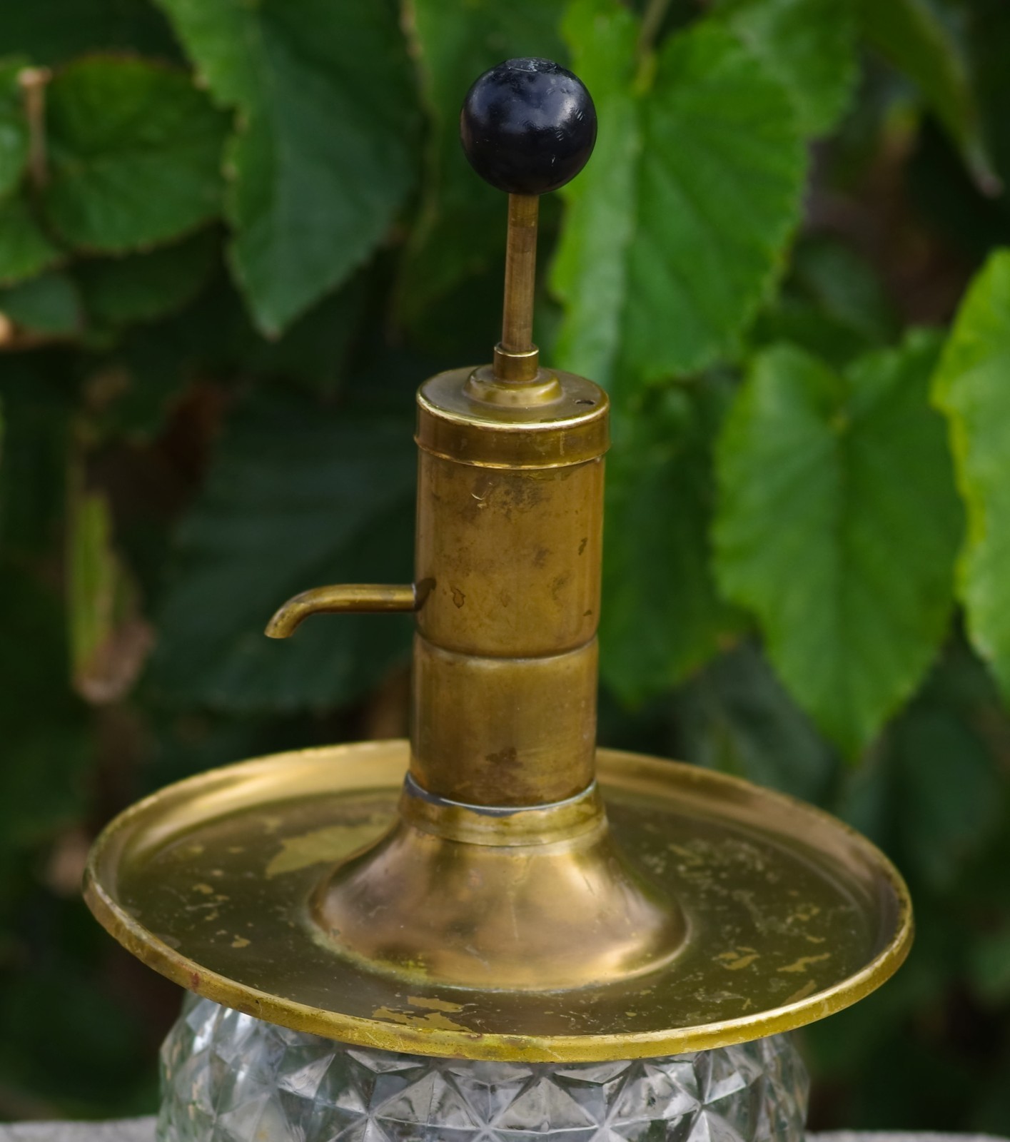 VINTAGE Rotating Liquor Dispenser Brass Glass Made in USA 1960's IS IS