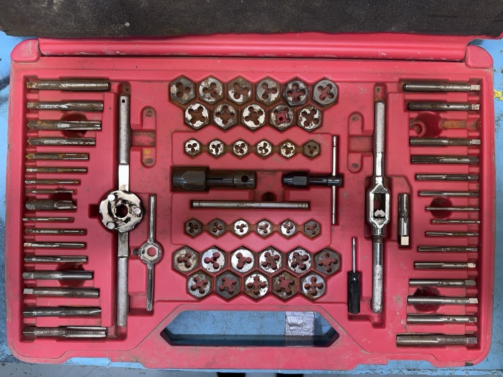 Mac Tools 76-Piece Tap and Die Set - Missing Pieces READ BELOW