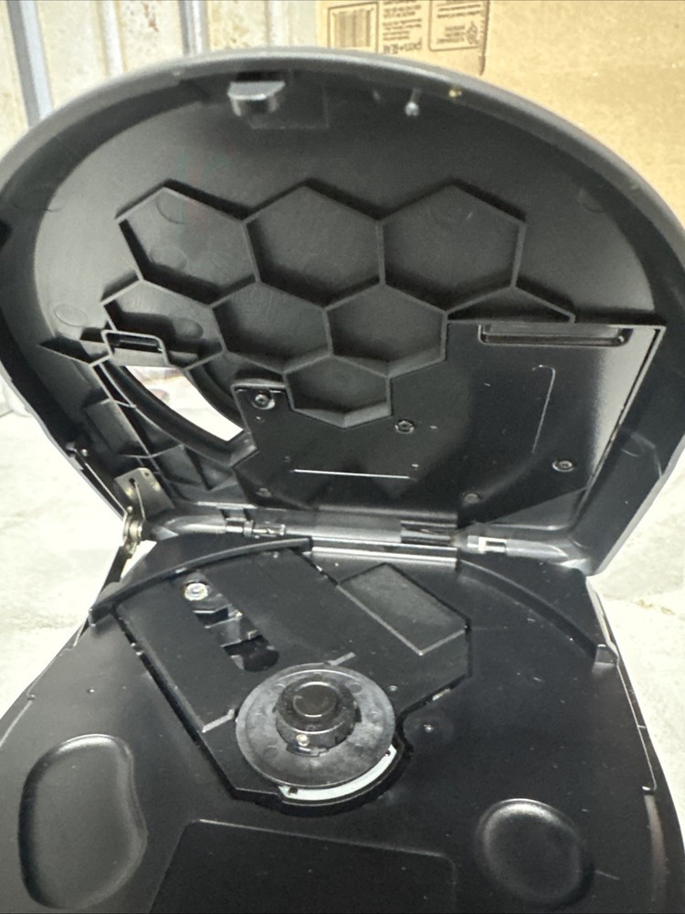 JVC Portable CD Player XL-P53