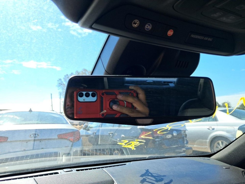 CT6 2017 Glove Box 4809727