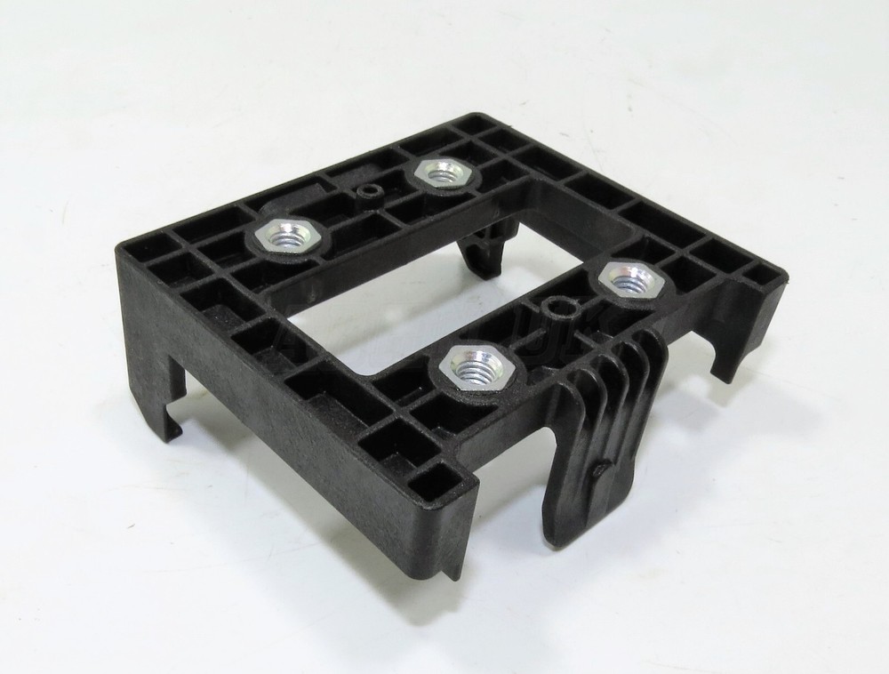 Jaguar Land Rover Front Bumper ACC Radar Control Sensor Retaining Bracket Only