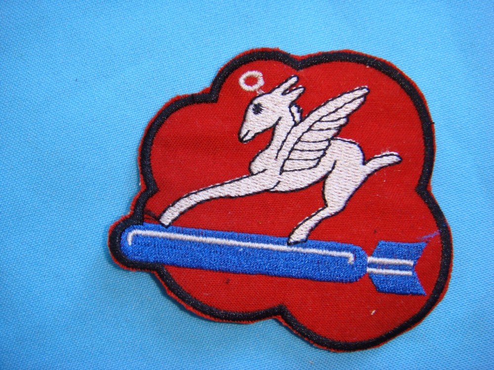 PATCH US AIR FORCE 700th BOMB BOMBARDMENT SQUADRON