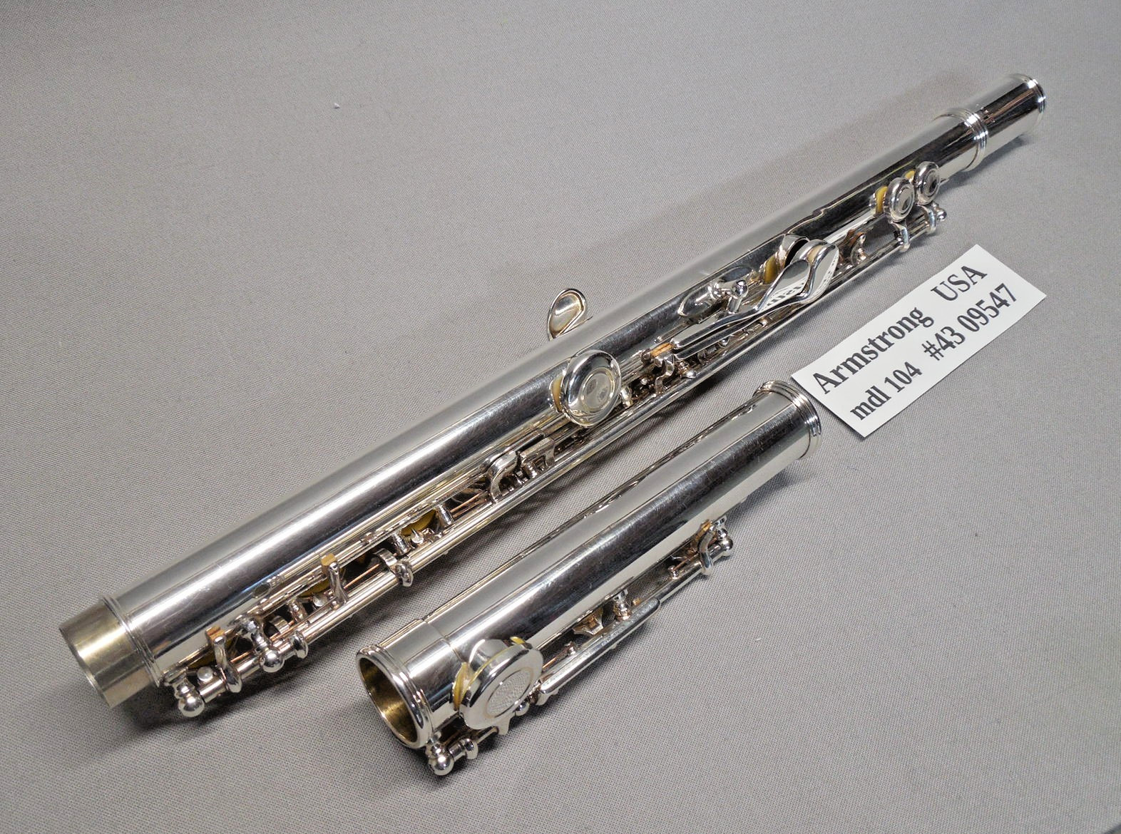 Armstrong 104 Silver Plated Flute w/ Case New Pads Polished Reconditioned