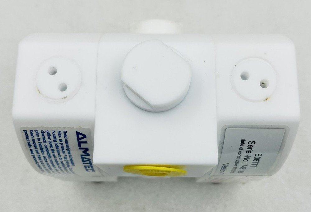 Almatec E08TTT Pneumatic Diaphragm Pump
