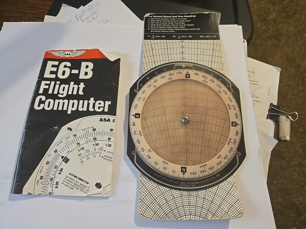 E6- B flight Computer With Manual 1992