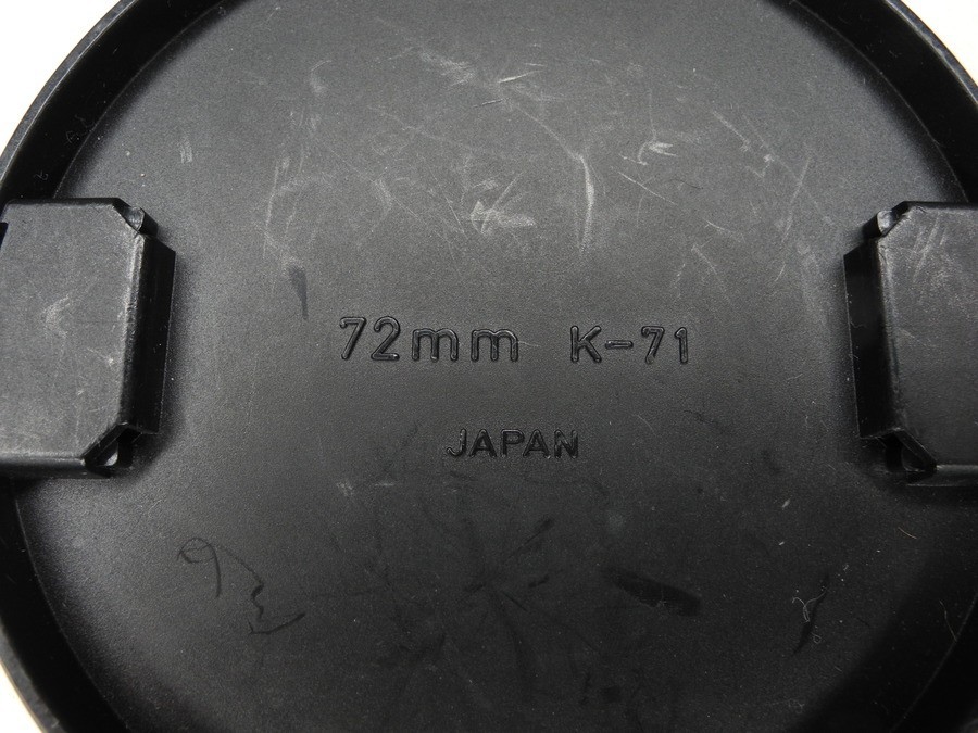 Contax K-71 72mm Genuine Snap On Plastic Front Camera Lens Cap