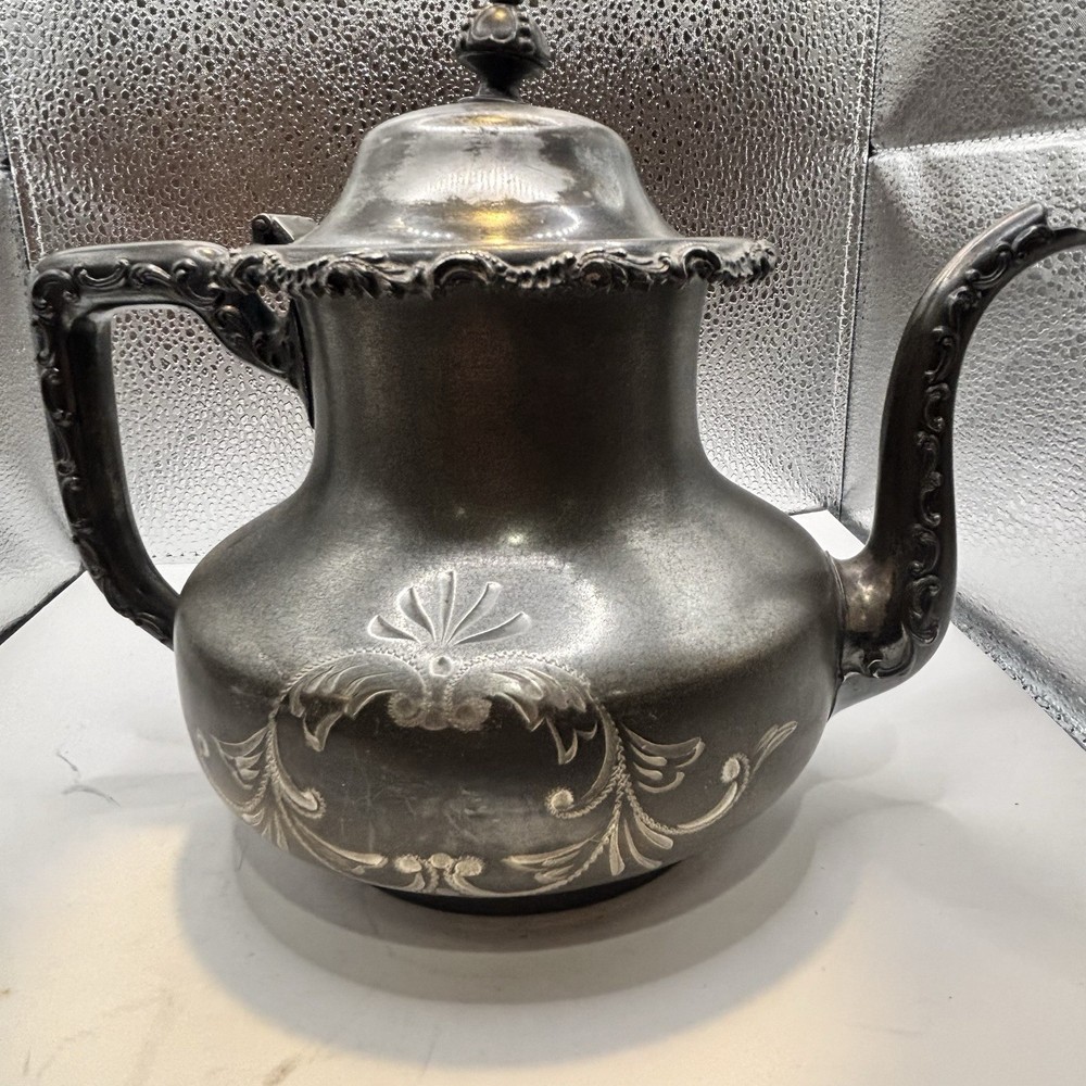 Vintage Eureka Silver Co. Quadruple Plated Teapot Beautiful Design