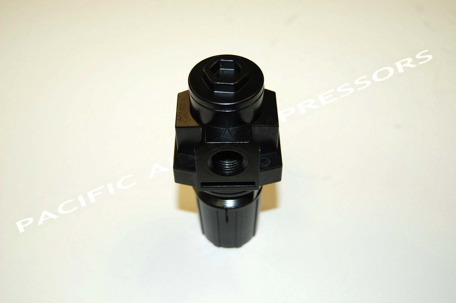 REG0375 , R513N-ROL 3/8" HEAVY DUTY REGULATOR 7-225 PSI / 250PSI MAX ''OEM PART'