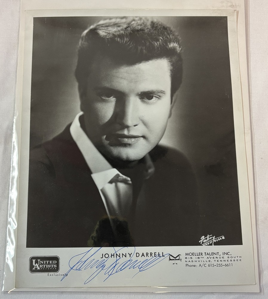 SIGNED autographed 8x10 ~ JOHNNY DARRELL