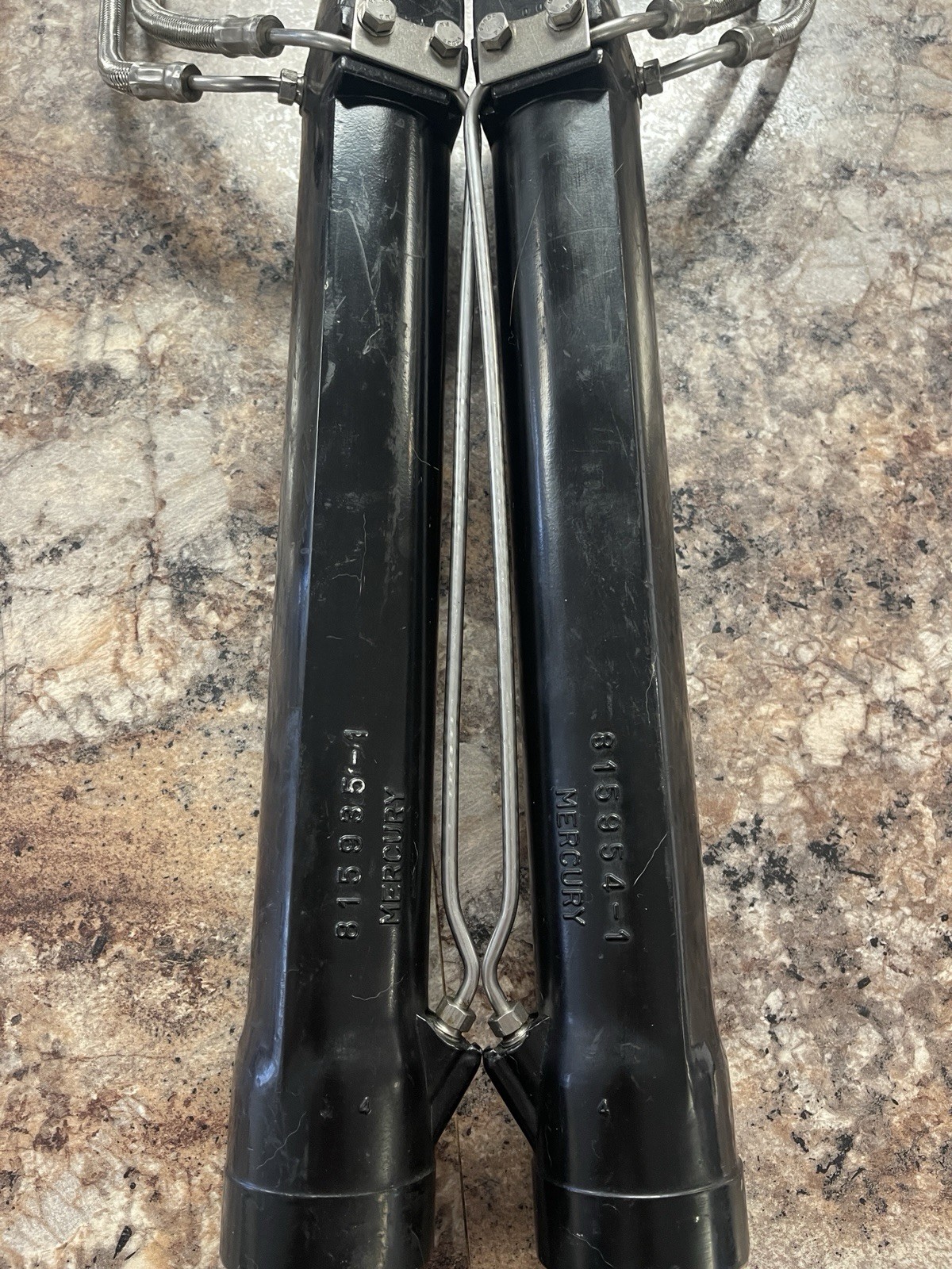 New MerCruiser OEM Alpha 1 Gen 2 Trim Cylinder / Rams - Set 815935A7 / 815954A7