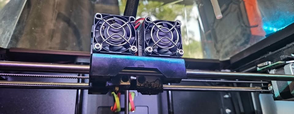 MAKERBOT REPLICATOR 2X EXPERIMENTAL 3D PRINTER W/POWER SUPPLY - READ DESCRIPTION