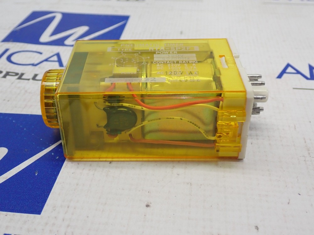 IDEC Pneumatic Timer RTA-SP2F 120V 8 Pin Relay