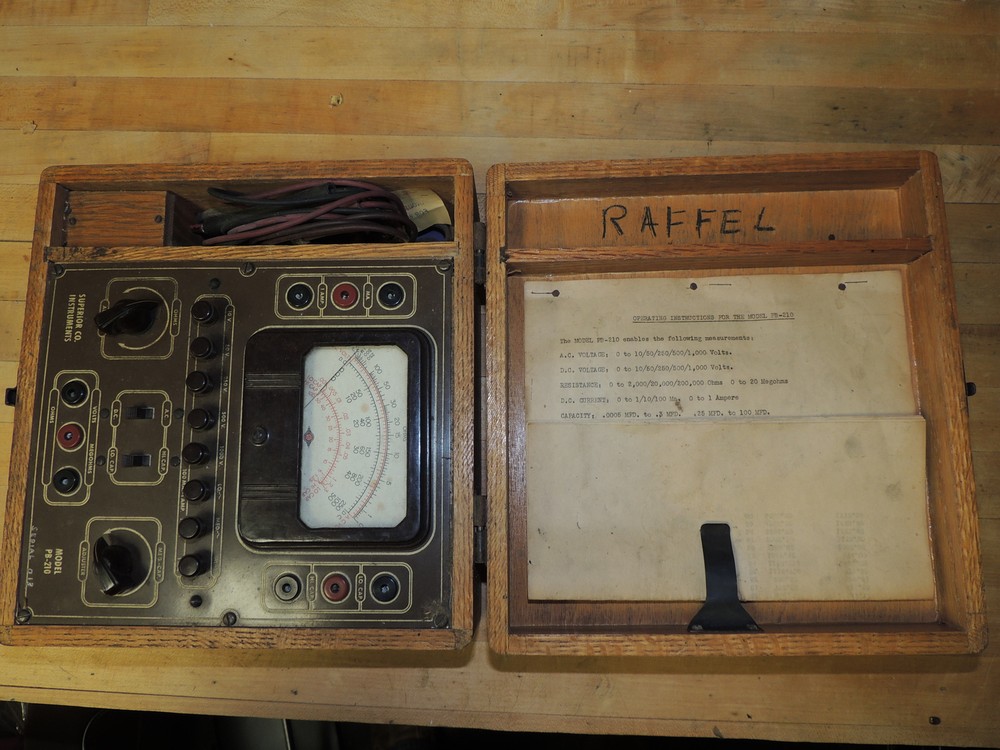 Superior Instruments PB-210 Voltmeter Multimeter in Wood Box