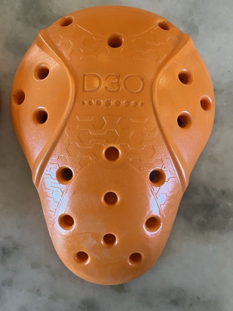D30 EVO PRO Shoulder Armor