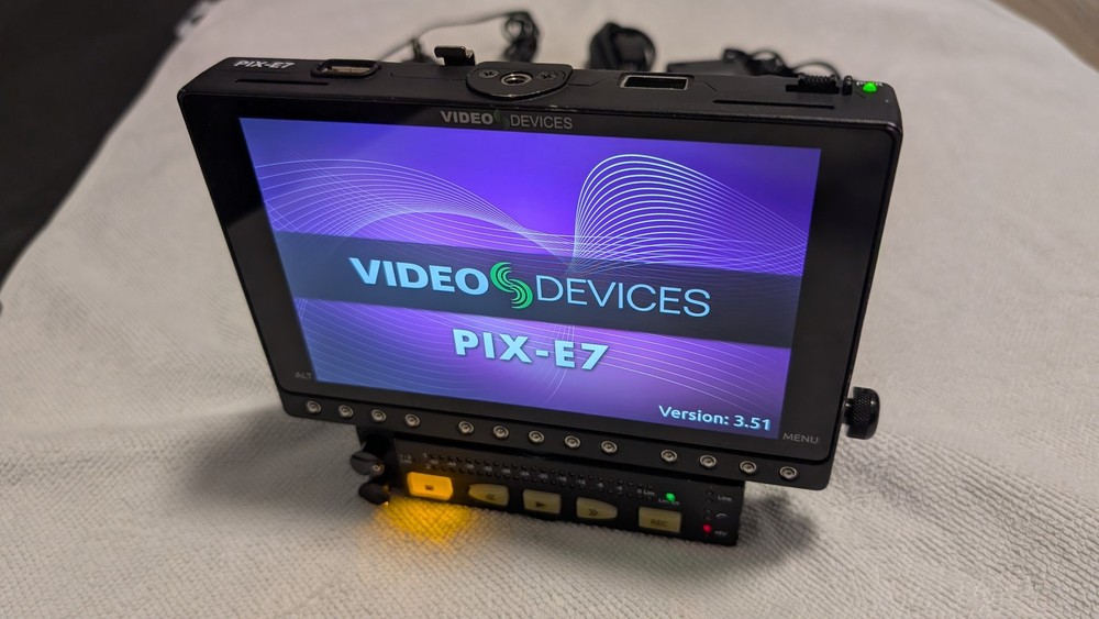 Video Devices PIX-E7 Recorder with Speed drive enclosure See Description