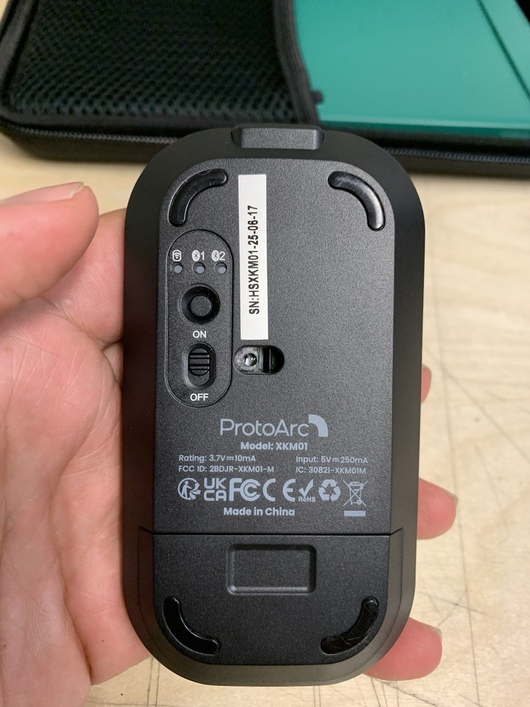 Foldable Keyboard and Mouse, XKM01 True Full-Size Folding Wireless Keyboard